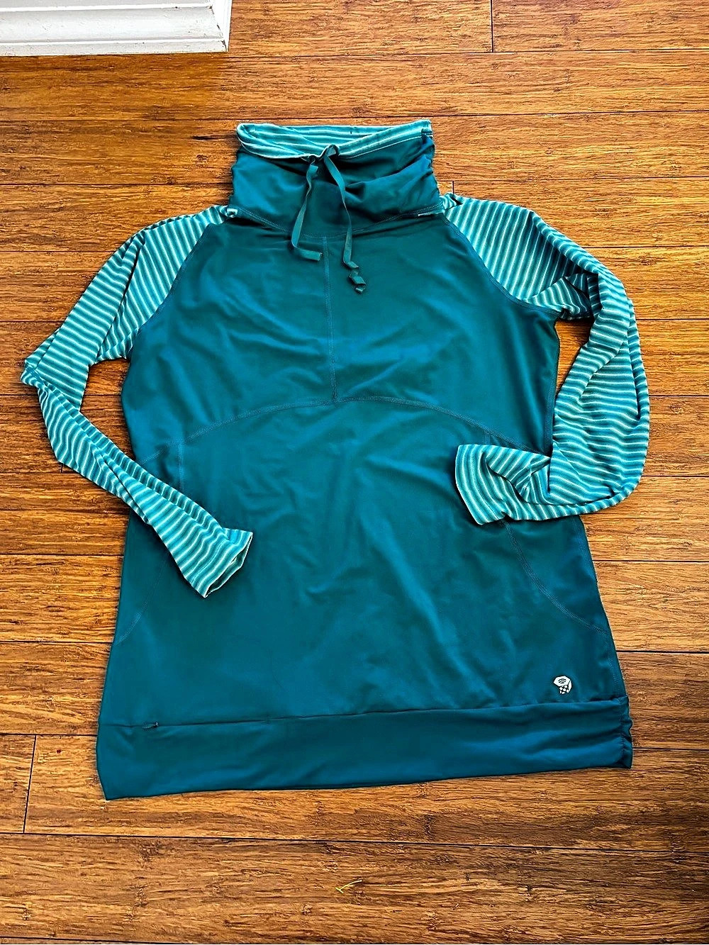 Mountain Hardwear Butterlicious Stripe Cowl Neck Pullover XL